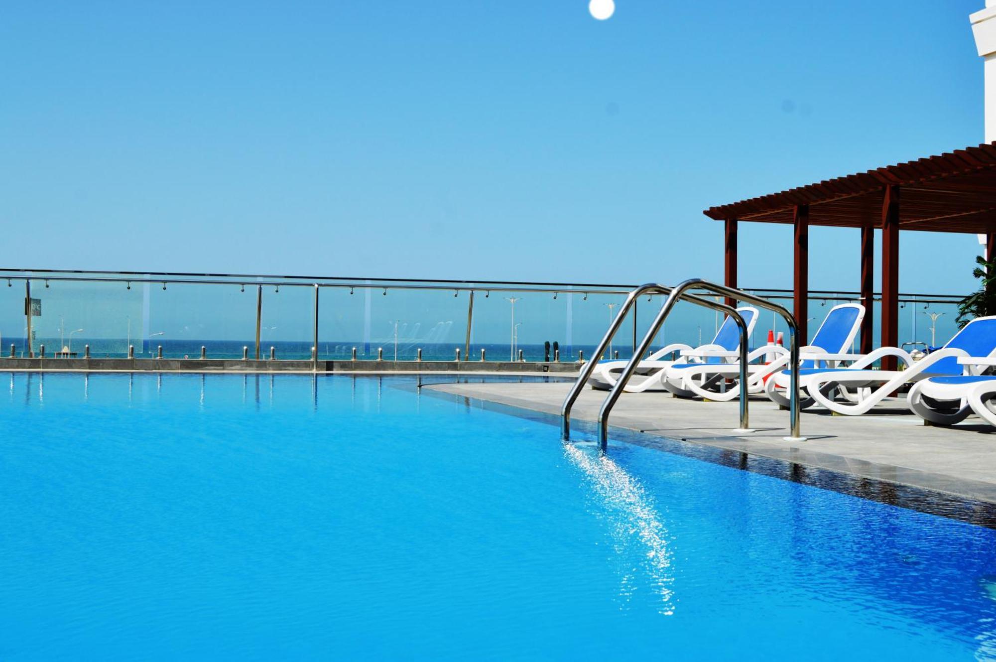 Hotel Grand 3*